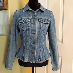 Facconable Jean Jacket